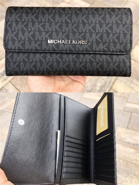 michael kors trifold wallet men's.